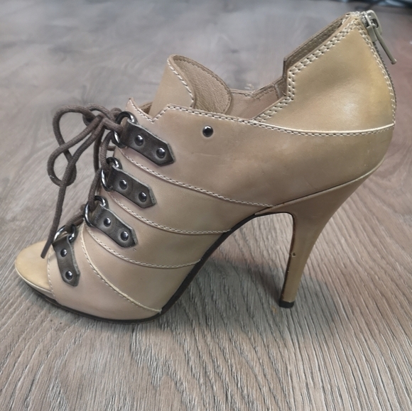 Vintage Jean Michel Cazabat re-owned NUDE lace up platform open toe shoes - Picture 3 of 7